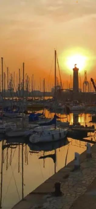 Appartement D'Exception En Centre Ville Sur Quai Sète Buitenkant foto