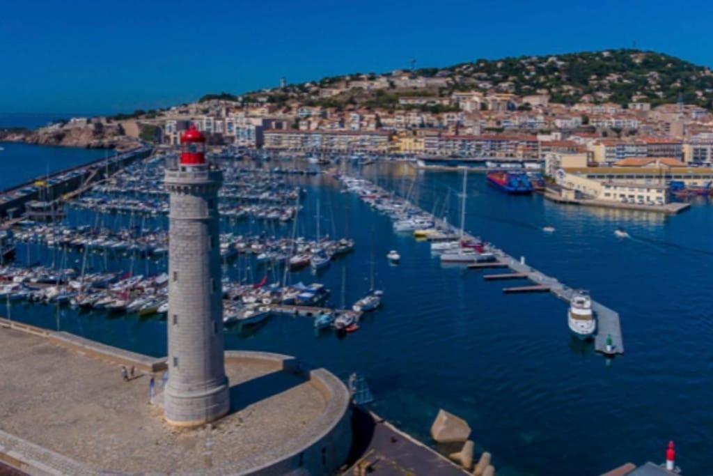 Appartement D'Exception En Centre Ville Sur Quai Sète Buitenkant foto